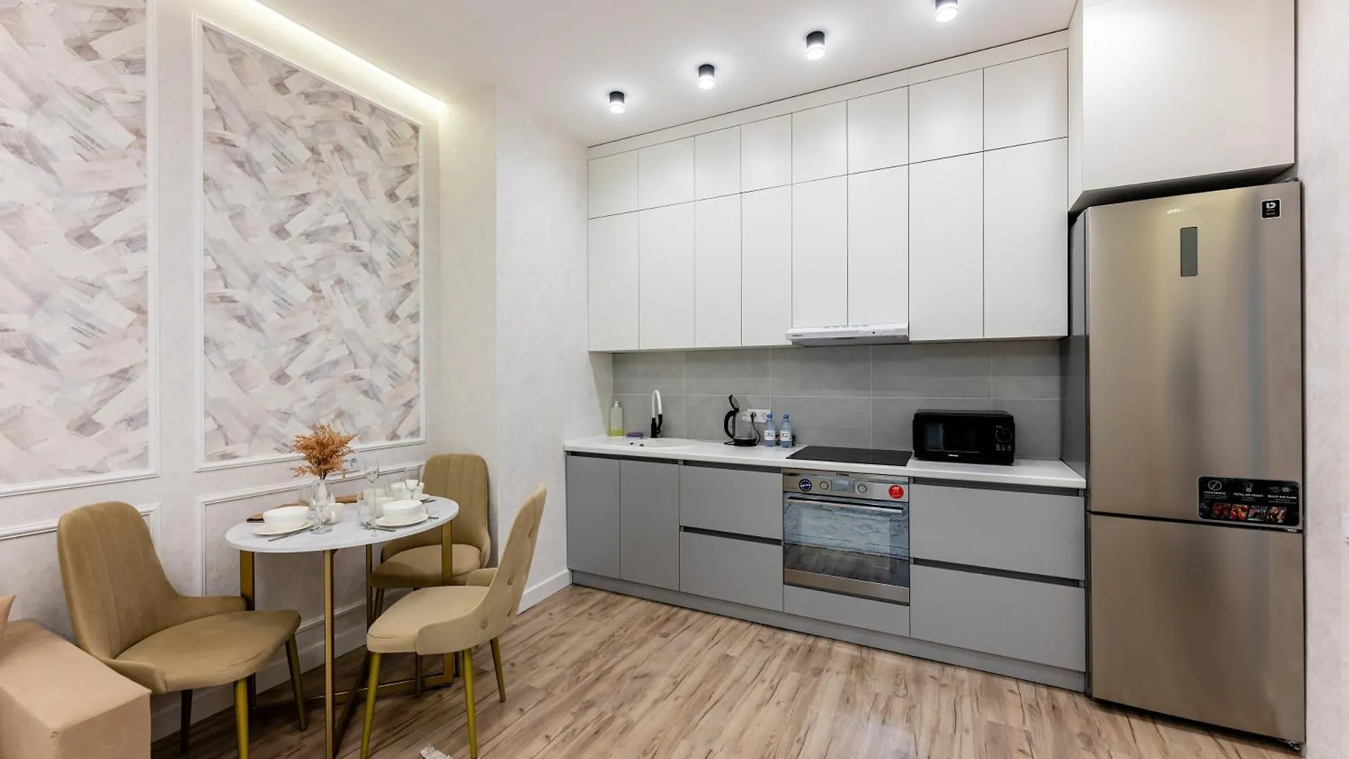 Grand Turan Comfort Apartments Астана